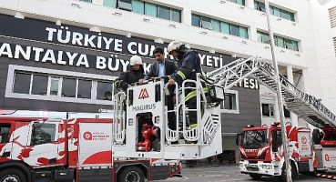 Antalya Büyükşehir Belediyesi’nde acil durum tatbikatı yapıldı