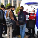 ABB'den üniversite öğrencilerine sıcak yemek ikramı