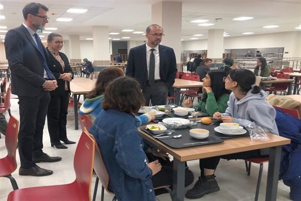 AFSÜ'de yeni yemekhane hizmete girdi