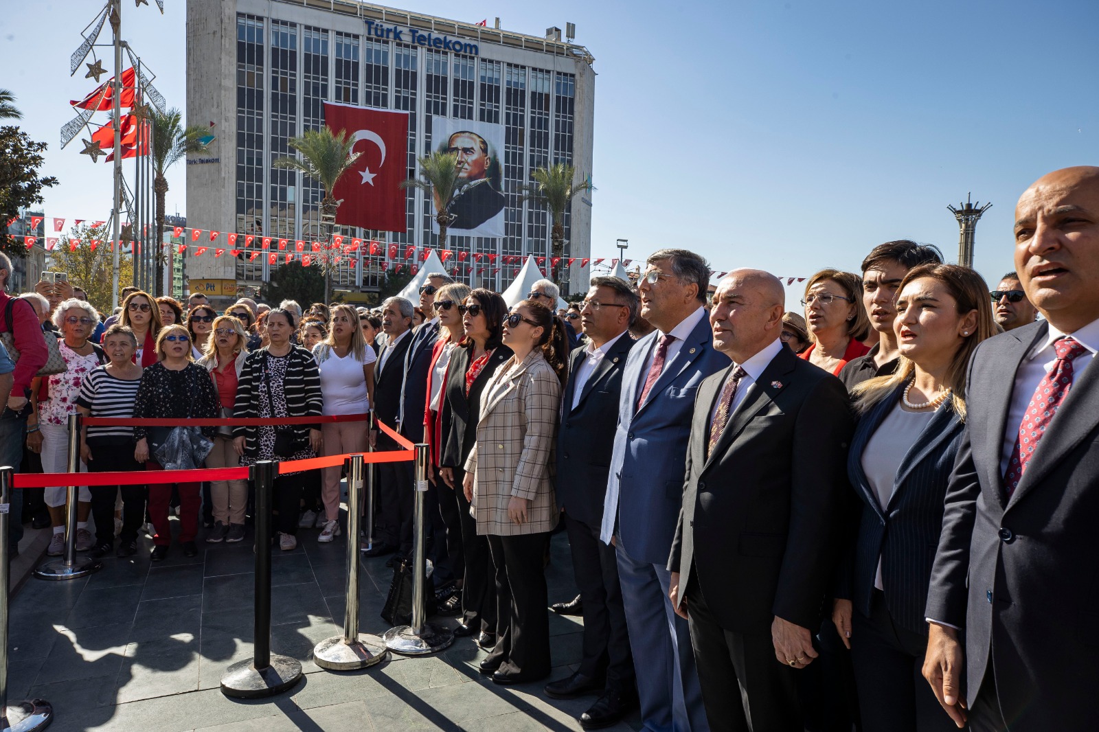Başkan Soyer: "Gençler asla umutsuz ve hayalsiz olmayın"