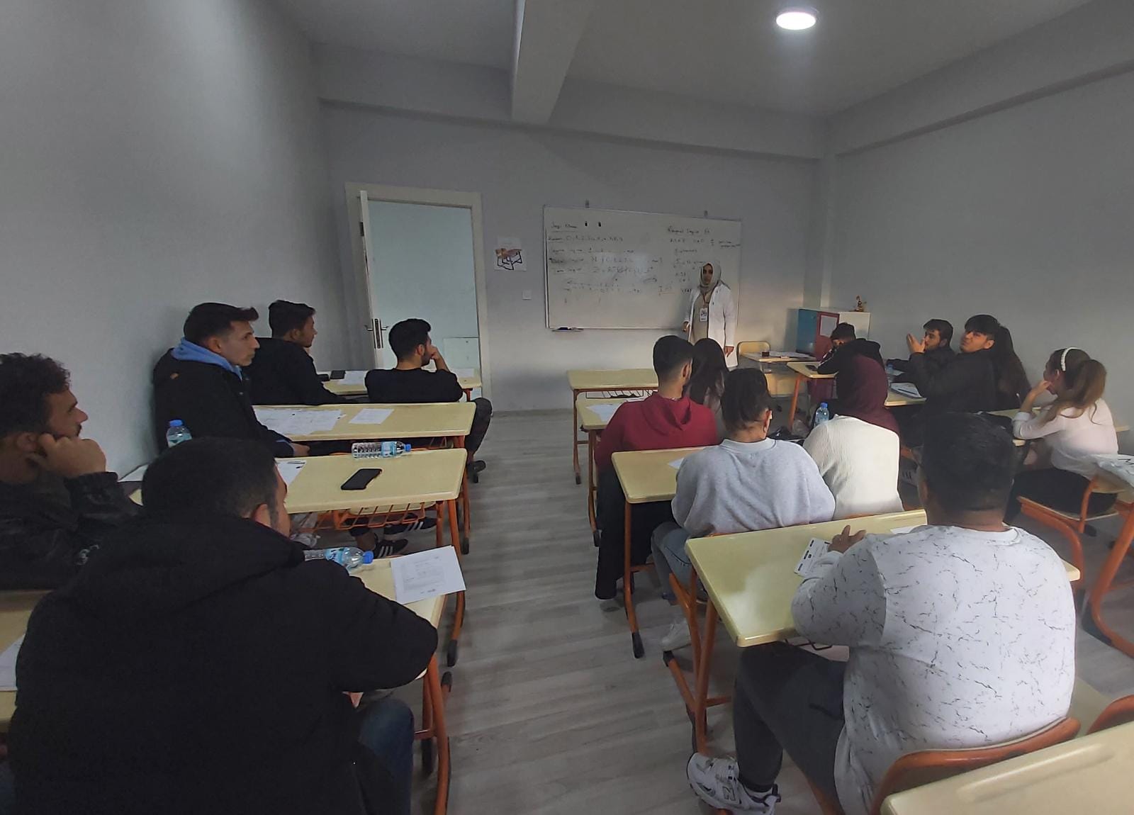 Emirdağ'dan gençlere DGS'ye hazırlık kursları