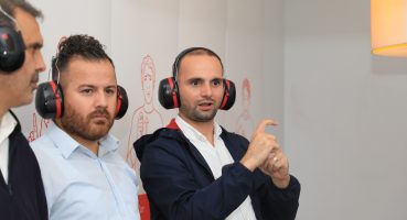 İETT şoförlerine “Karanlıkta ve Sessizlikte Empati” projesi başlatıldı