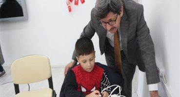 İl Milli Eğitim Müdürü Yalçın’dan atölye öğrencilerine ziyaret