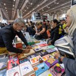 İZKİTAP devam ediyor