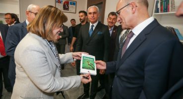 Mehmet Şimşek, Prof. Dr. Aziz Sancar Eğitim ve Sanat Merkezi’ni ziyaret etti