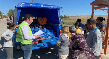 Süloğlu Belediyesi, ihtiyaç sahibi 200 aileye balık dağıttı