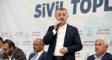 Başkan Büyükakın: “Ülkemizi hep birlikte geleceğe taşıyalım”