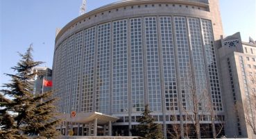 Çin: “ABD’yle ilişkilerin geliştirilmesi için uygun bir yol bulunmalı”