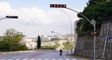 Eski İstanbul Caddesinde yeni flaşör sistemi