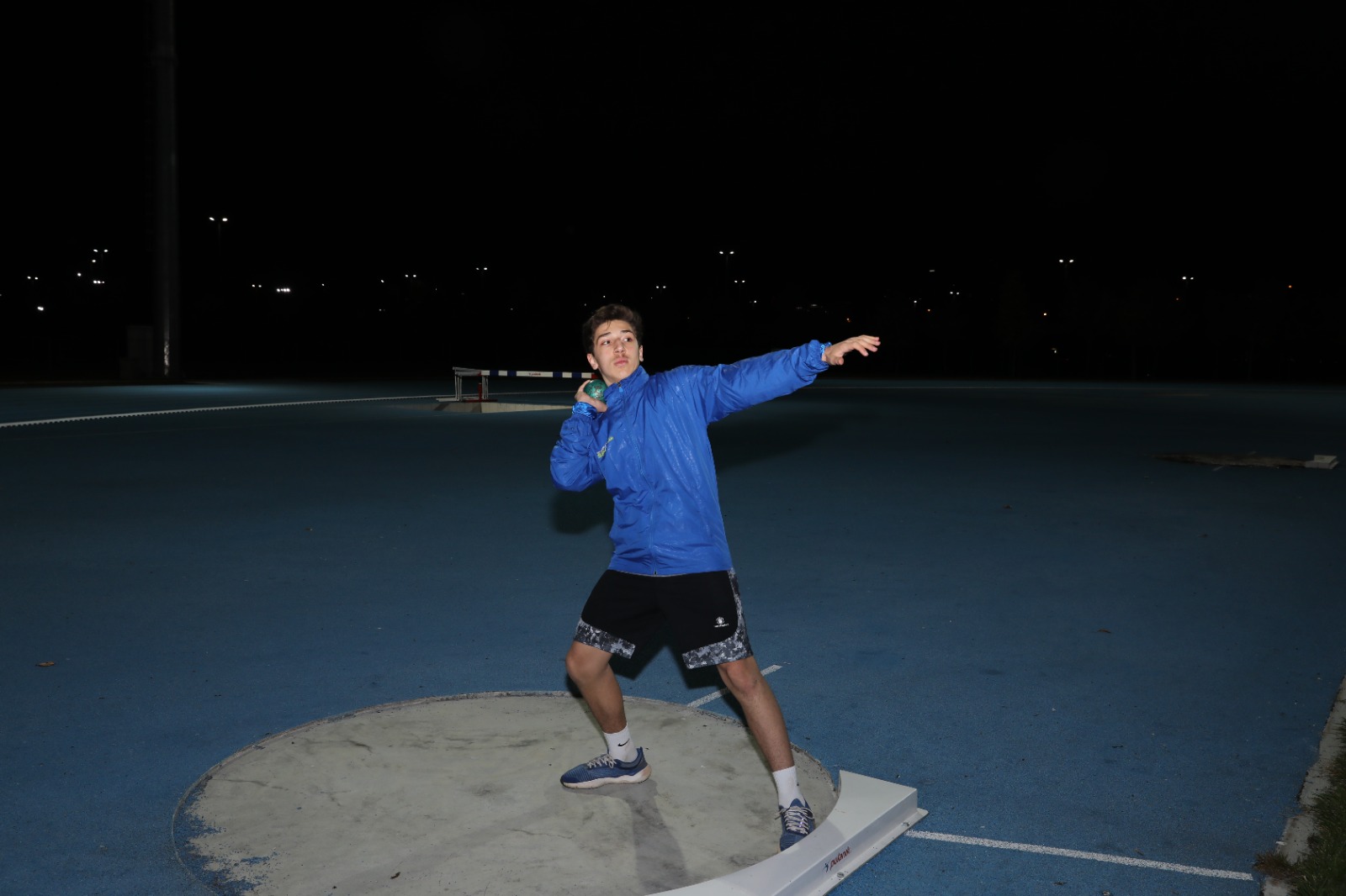 Kenan Onuk Atletizm Pisti sporculardan geçer not aldı