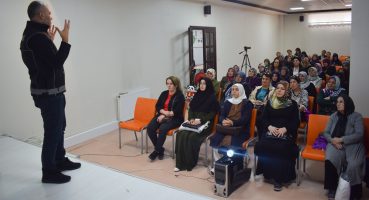 Malatya’da “En İyi Narkotik Polisi Anne” projesi anlatıldı