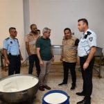 Mersin'de kaçak peynir imalathanesine inceleme