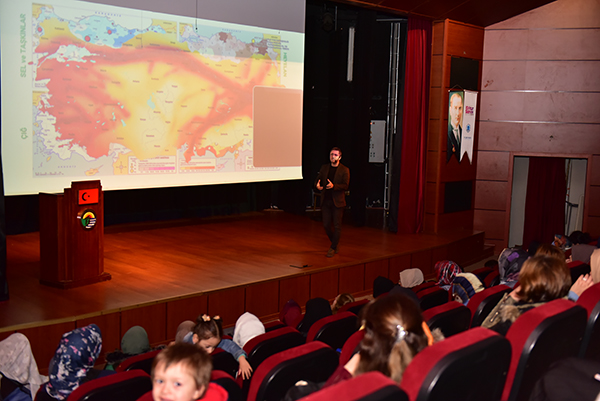 Tuzlalı vatandaşlar için "Temel Afet Bilinci Eğitimi" düzenlendi