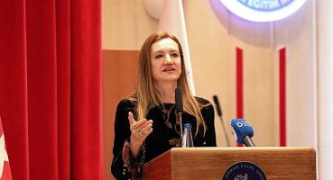 DEÜ’de Engelleri Aşan Buluşma