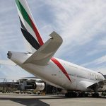 emirates-a380-yeni-zelandaya-inis-yapti.jpg