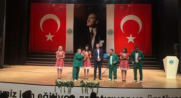 Kocaeli Büyükşehir’den öğrencilere finaller öncesi moral konseri