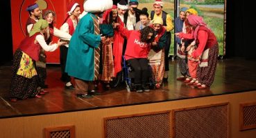 ‘Nasreddin Dede’ oyunu AKM’de sergilendi