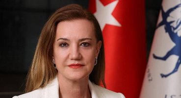 Rektör Nükhet Hotar: Kaybedilen İtibarı Bu Şekilde Siyaset Geri Getirmez