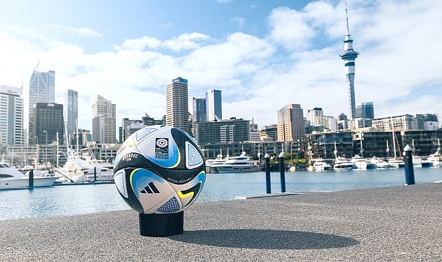 adidas-fifa-kadinlar-dunya-kupasi-avustralya-ve-yeni-zelanda-2023un-resmi-mac-topu-oceaunzu-acikladi.jpg