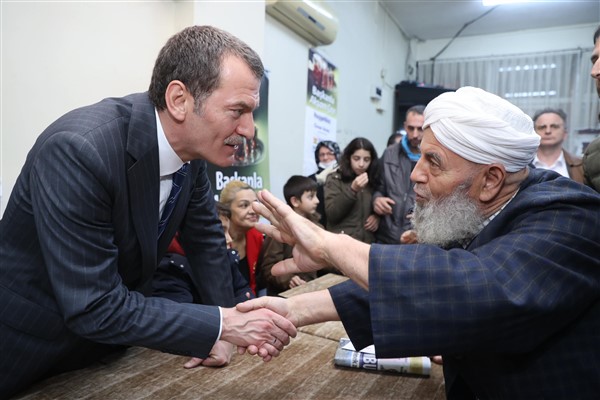 Başkan Arısoy: “Veliefendi İşçi Blokları’nın dönüşümüne destek için hazırız”