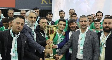 Kandıra Gençlerbirliği Spor'a klarnetli kutlama