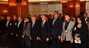 Kılıçdaroğlu, Esenyurt’ta iş insanlarıyla buluştu