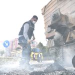 Tuzla’da 2022 yılında 54 bin ton asfalt serimi yapıldı