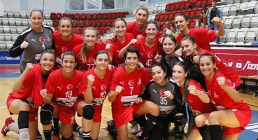 Hentbol Kadınlar Süper Ligi'nde zirve yarışı yarın başlıyor