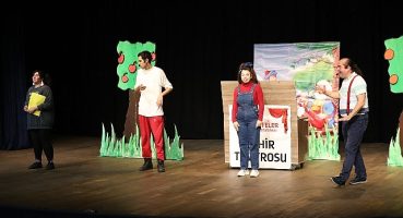 Narlıdereli Çocuklar, Nasreddin Hoca İle Eğlendi