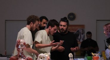 Başarılı Yönetmene Tüm Dünyadan Ödül Yağdı