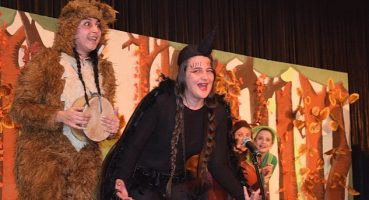 Bosch Çevre Çocuk Tiyatrosu, depremden etkilenen çocuklarımız için yola çıkıyor.