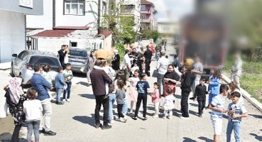 Kartepeli Çocuklar Ramazan Bayramı Hediyesi