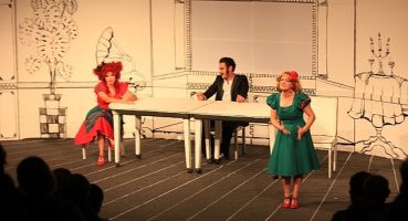 “Kocasını Son Kez Pişiriyor" ve Bodrum Seyircisine Veda Ediyor