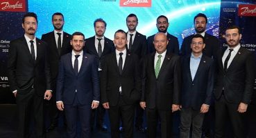 Danfoss Türkiye Güç Elektroniği ve Drives, 2023 Strateji Toplantısı'nda iş ortaklarıyla buluştu