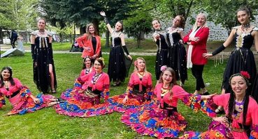 Nilüfer Belediyesi Halk Dansları Topluluğu Bulgaristan'da gönülleri fethetti