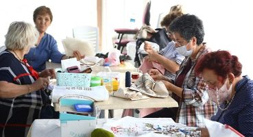 Bayraklılı kadınlardan 'el emeği sergisi'