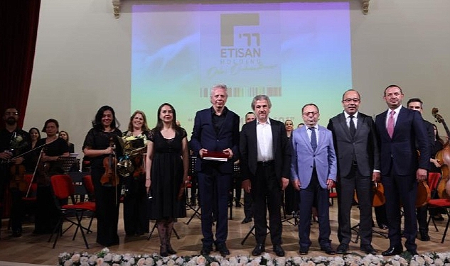 etisan-holding-klasik-muzik-101-projesini-hayata-gecirdi.jpg