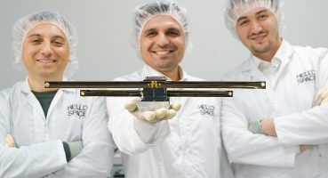 Hello Space'in ilk test cep uydusu 'İstanbul' SpaceX Transporter-8 ile uzaya fırlatıldı