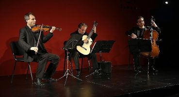 Keman ve Çello'nun Gitarla buluştuğu konser