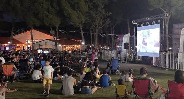 Aydın Büyükşehir Belediyesi Tekstil Park'ta her akşam farklı bir etkinlik düzenliyor