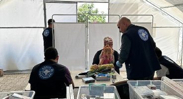 Dünya Doktorları Tam Donanımlı Mobil Sağlık Hizmetleriyle Sahada Önemli Görev Üstleniyor