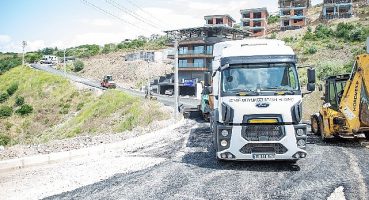Ekonomik krize rağmen İzmir'de yatırım sürüyor