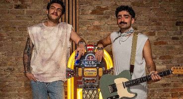 Sıra Dışı Bir Konser Deneyimi: Red Bull Jukebox Sahnesi 22 Eylül'de KüçükÇiftlik Park'ta