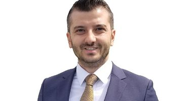 Akbank, e-ticaret ile yurt dışına açılan KOBİ'lerin yanında