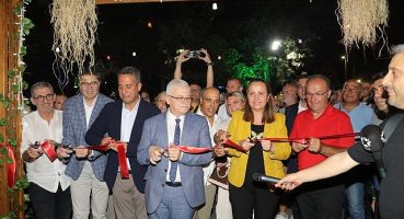 Burhaniye 33.Kültür ve Sanat Festivali Kapılarını Açtı