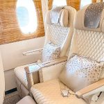 emirates-premium-economy-ilk-hizmet-yilinda-kabin-sinifinin-ayricaliklarini-deneyip-keyfini-cikaran-160-000den-fazla-yolcuyla-goz-kamastirdi.jpg