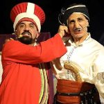 geleneksel-tiyatro-gunleri-kucukyenicede-final-yapti.jpg