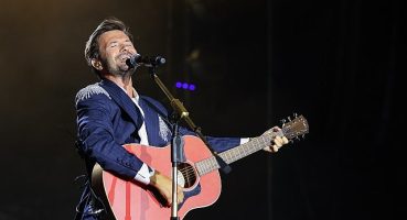 İlk Performansıyla Büyük İlgi Gören Yalın “Gitar Adam"  26 Ağustos'ta Yeniden Parkorman'da!
