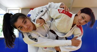 İzmir'in altın kızı Sema