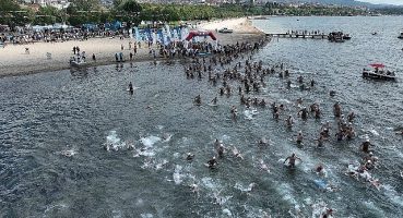 Zeytinburnu Masterler Yüzme Takımı 2 bin 650 Metreye Kulaç Attı